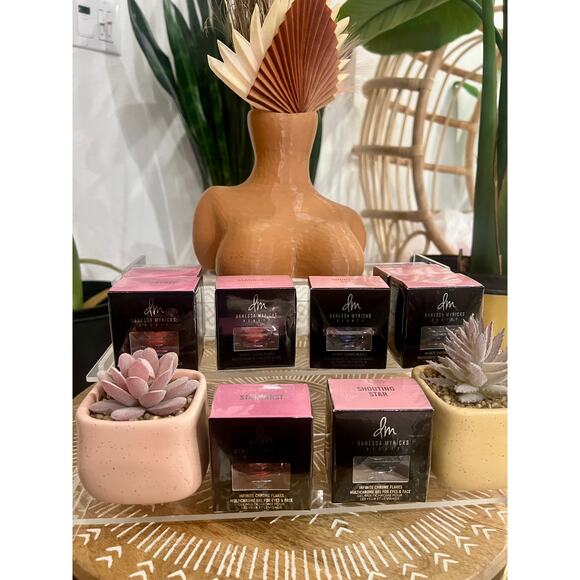 DANESSA MYRICKS INFINITE CHROME FLAKES-STARBURST-MSRP $26 - Picture 2 of 7